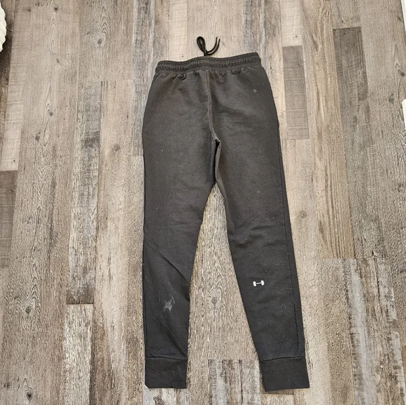 2 Joggers Bundle - Picture 8 of 13